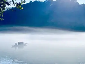 Dongjiang Lake
