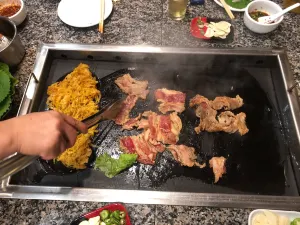 星辰岩石燒烤