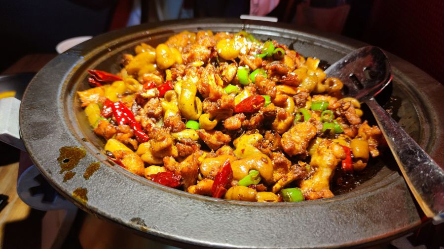 六月雪干锅(绵阳凯德广场店)