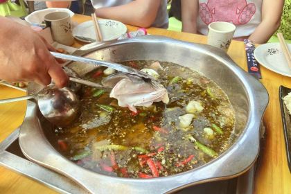 CHUAN JIANG YU FU HUO GUO ZONG DIAN