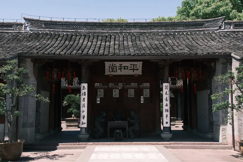 4_Tianyige and Moon Lake Scenic Area