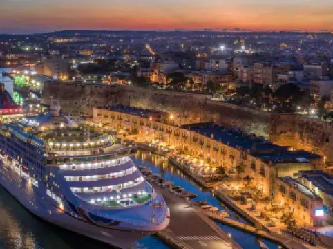 ฉากยอดฮิตยามค่ำคืนยอดนิยมในวัลเลตตา