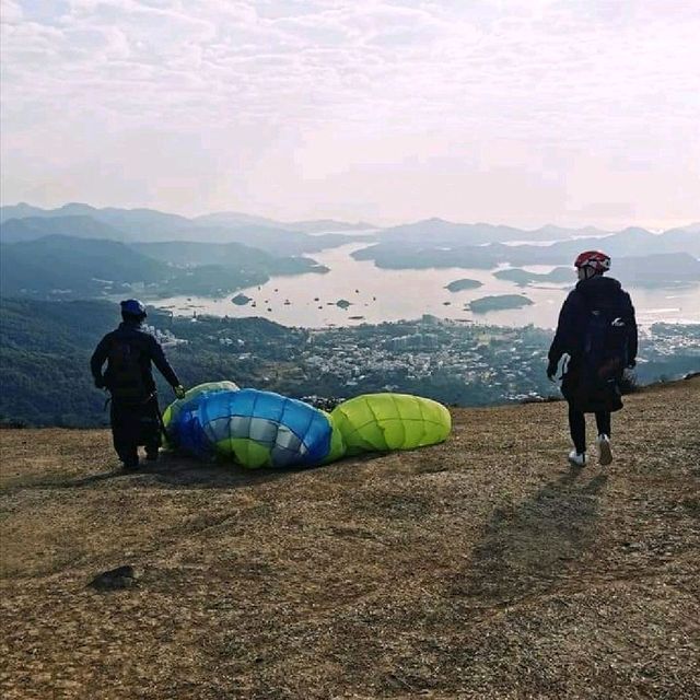 《假日活動》超正滑翔傘體驗