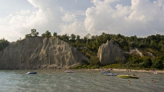 多倫多+皇家安大略博物館+卡薩羅馬城堡+懸崖公園+斯卡堡懸崖