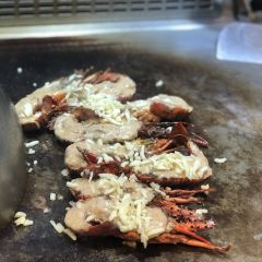 淡尾·海鲜自助概念餐厅 User Photo
