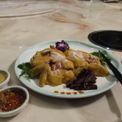 白马井鸿泰海鲜渔家村(人民路店) User Photo