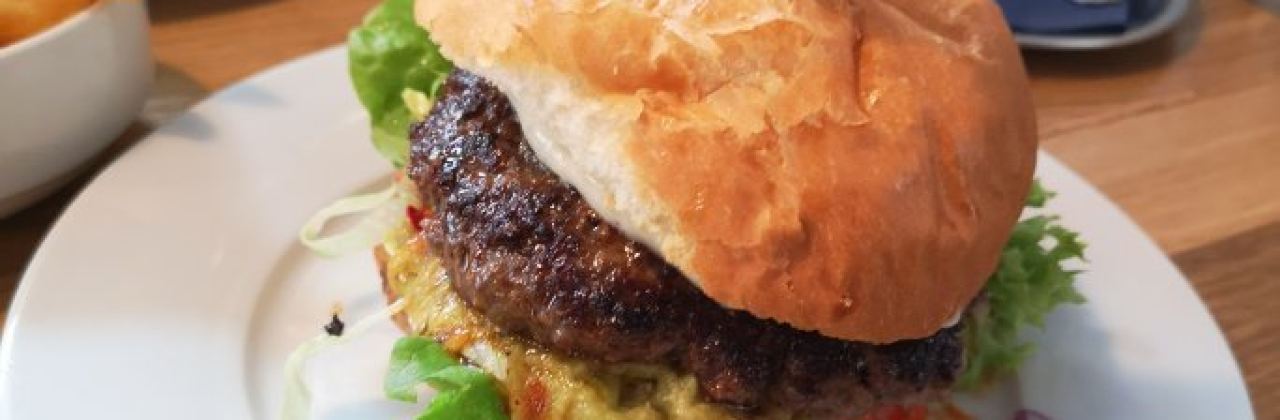 Triple B – Beef Burger Brothers