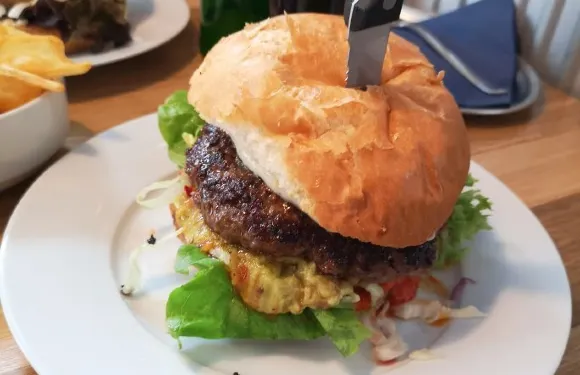 Triple B - Beef Burger Brothers