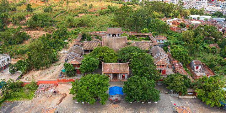 Ancestral Temple of Lei