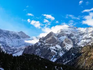 Oytagh Glacier Park