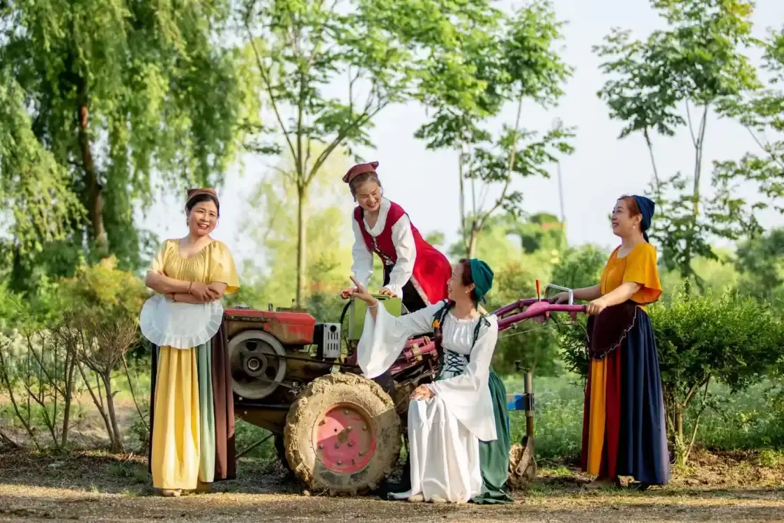 Hotels near Provence Lavender Estates