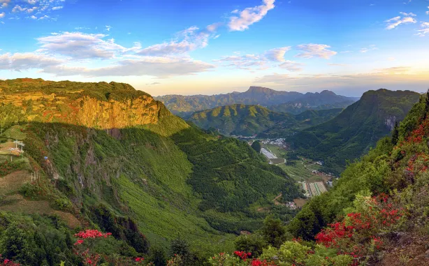 Niangniang Mountain Tourist Area