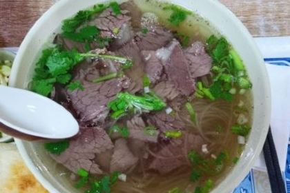 秦嫂牦牛大骨汤(格尔木店)