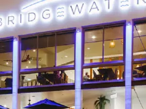 Bridgewater Q Restaurant