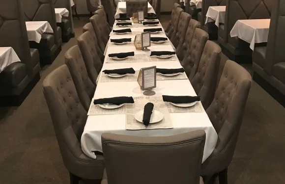 Devine Bistro