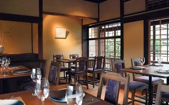 LE UN NIPPONIA HOTEL Oozu Jokamachi