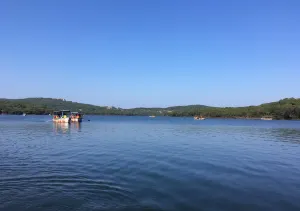 Venna Lake Boating