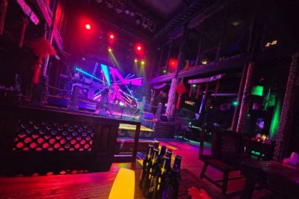 OLD WOOD MUSIC SPACE