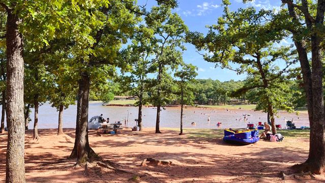 Lake Thunderbird State Park