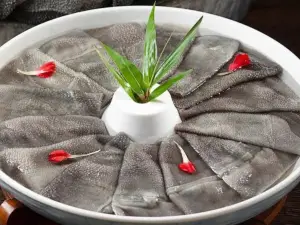 香佰里鲜货火锅(佳乐金街店)