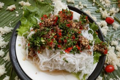 傣景园景颇族绿叶手抓饭