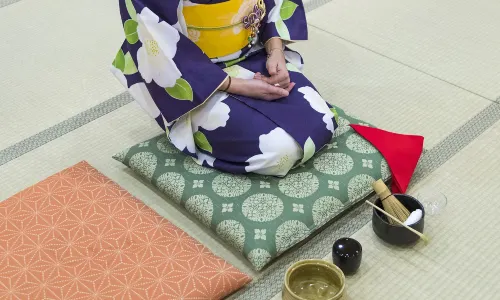 Tea Ceremony Experiences in Osaka