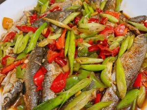 SAN QING SHAN LAI GU TU CAI GUAN