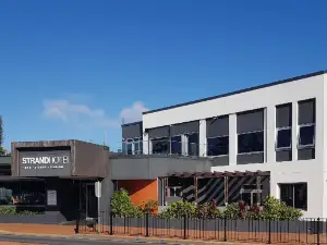 The Strand Hotel Yeppoon