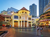 Gurney Paragon Mall