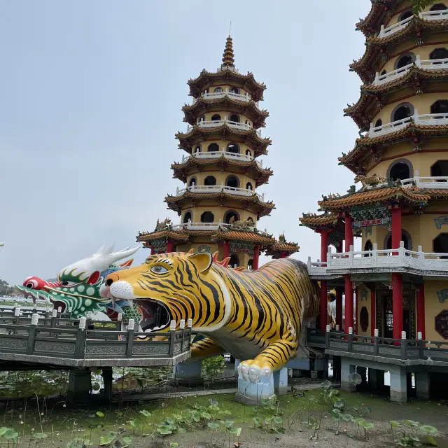 Dragon and Tiger Pagodas