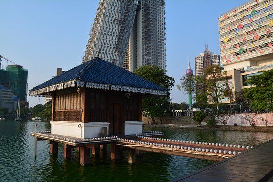 Beira Lake