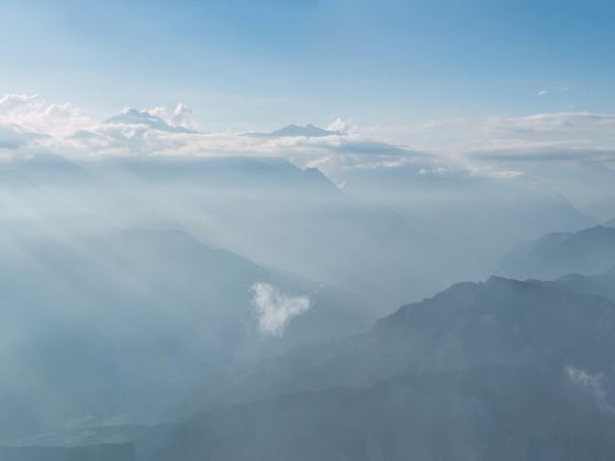 Zhaogong Mountain