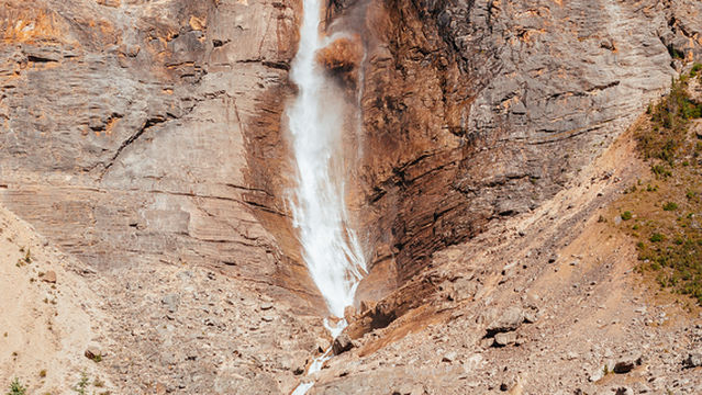Takakkaw Falls