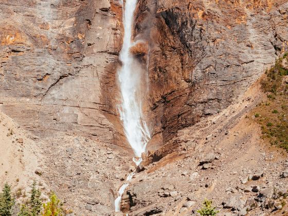 Takakkaw Falls