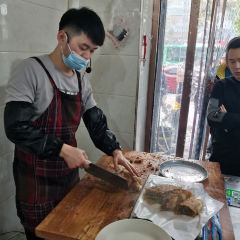 西关洪建牛肉馍 User Photo