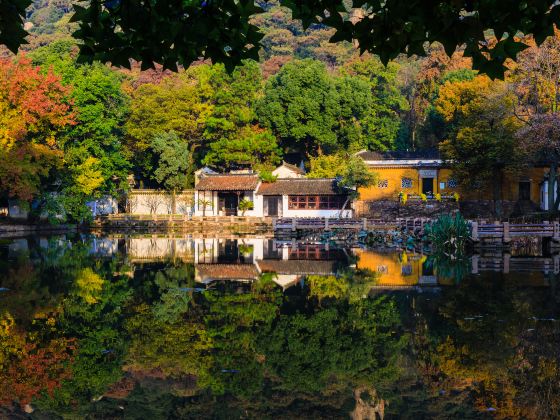 Taohuajian Scenic Resort