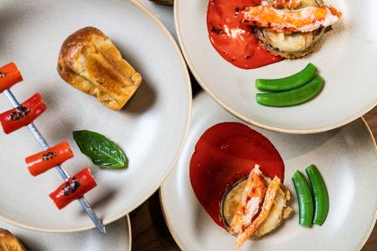 MESS gallery restaurant&bar