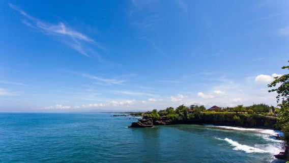 Тур на закат в Пура Танах Лот