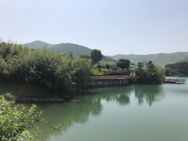 룽츠산(용지산) 자전거 공원