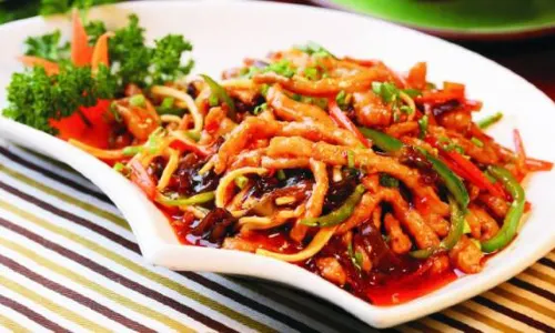 永红铁锅店·地方特色菜馆(殊像寺店)