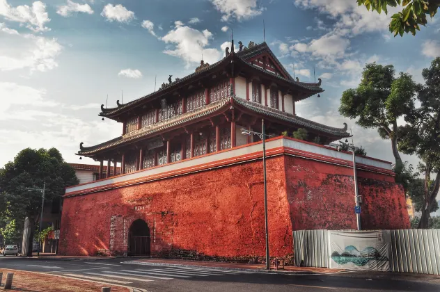 Номер с видом на горы Отели в г. Чжаоцин