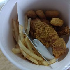 KFC (jiaxingchang'anxiuxizhan) 여행 사진
