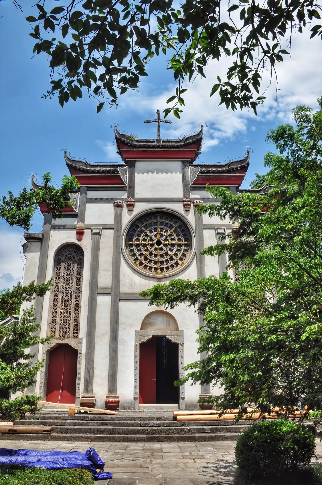 Отели рядом с достопримечательностью «Zunyi Conference Qijian Red Army Long General Political Department Former Site»