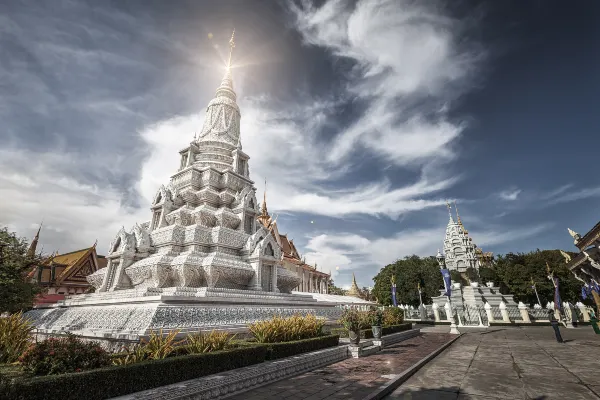 Vé máy bay Phnom Penh Hà Nội