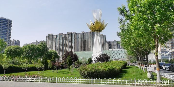 Renqiuxin Shimin Square