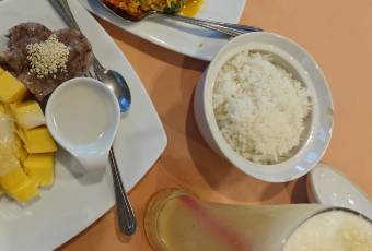 Raya Restaurant user photo