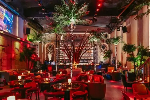 50mil Cocktail&whisky pub