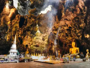Tham Khao Luang