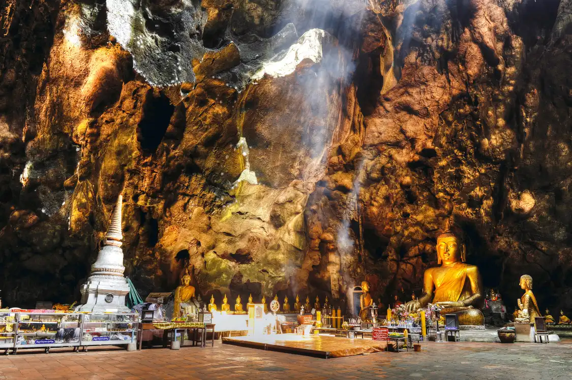 Hotels near Tham Khao Luang