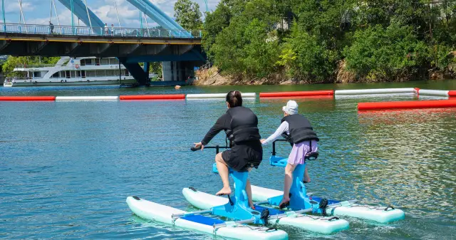 Qiandaohu Hydrobiking